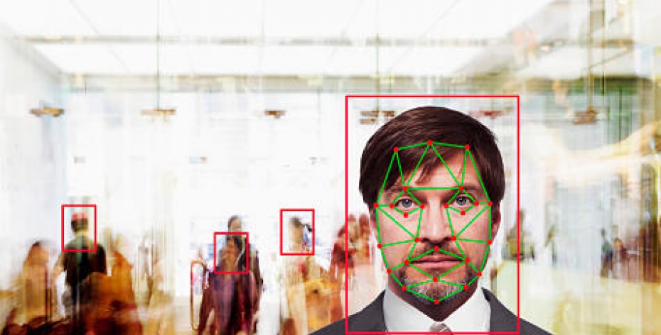 AI experts want Amazon to stop selling facial recognition tech to police