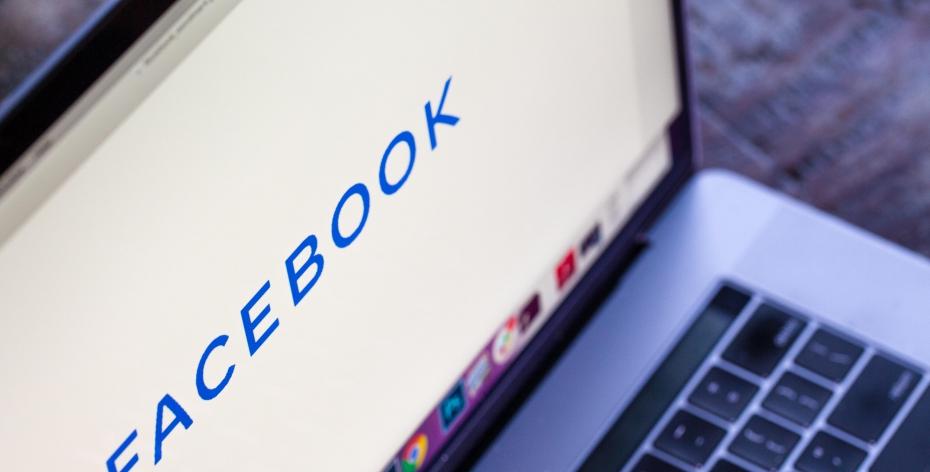 Facebook says its Blender chatbot 'feels more human'
