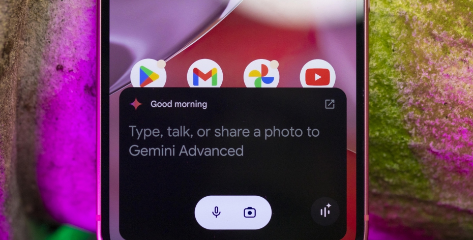 Don't Buy a New Phone Just for AI. At Least Not Yet