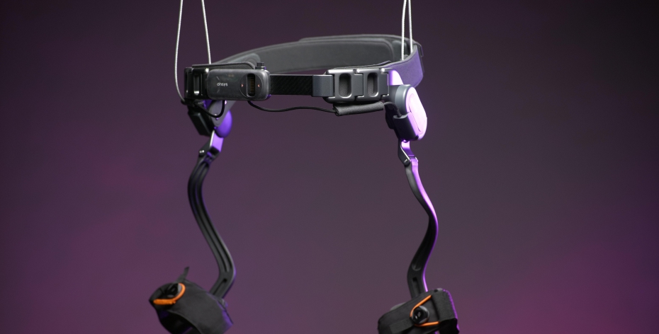 I Tried an AI Exoskeleton That's Like an E-Bike for Legs