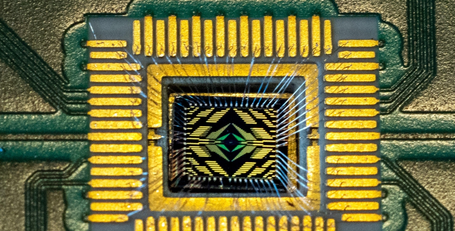 Intel Plans a Quantum Computing Approach to Leapfrog Rivals