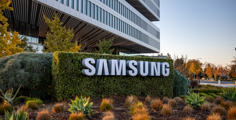 Samsung Reportedly Bans Use of Generative AI Tools
