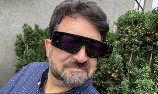 I Tried Snap's New Standalone AR Glasses, Which Do Mixed Reality, AI and Work Outdoors